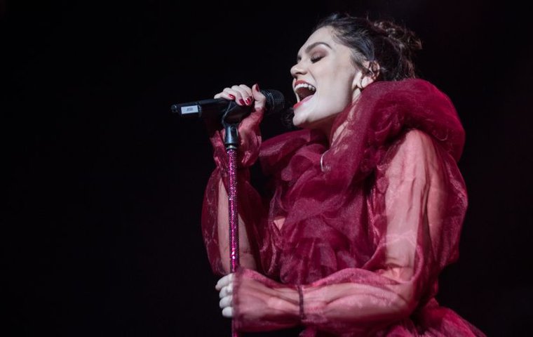 Concessions for racing staff at two G1 tracks this summer